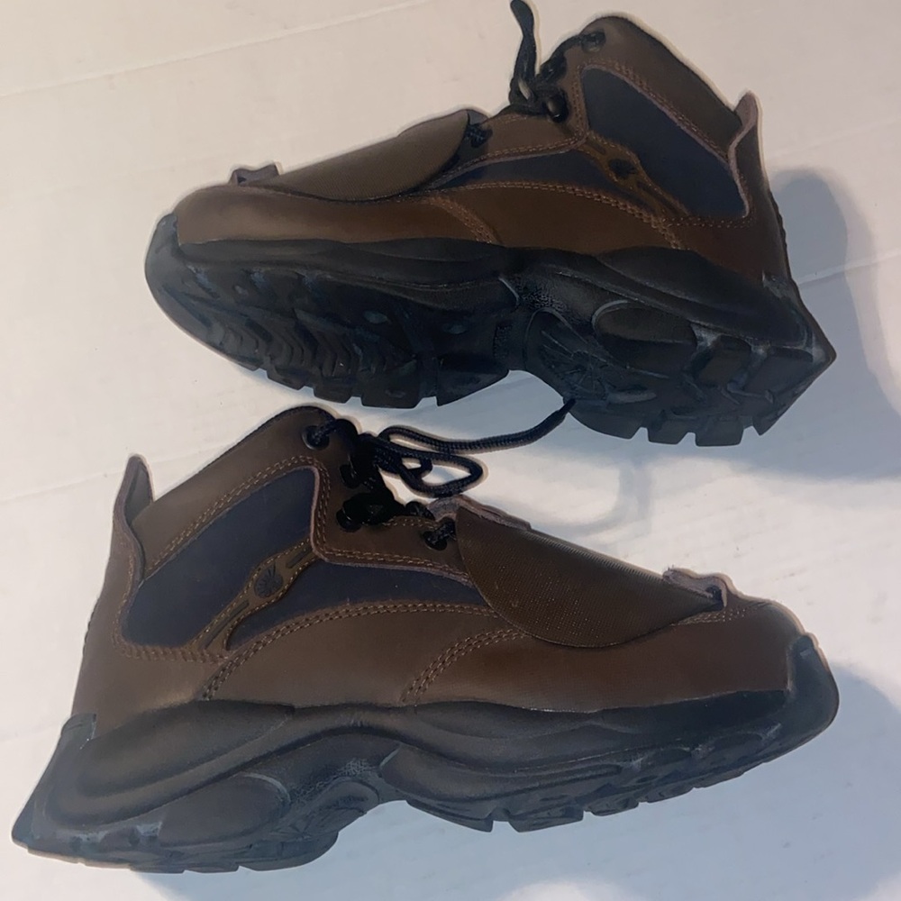Nautilus ergo Flex brown hiking boots size 6 1/2